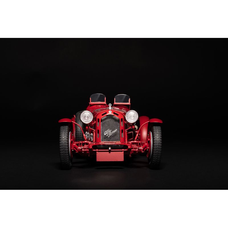 Italeri 4708s Alfa Romeo 8C/2300 “Roadster”